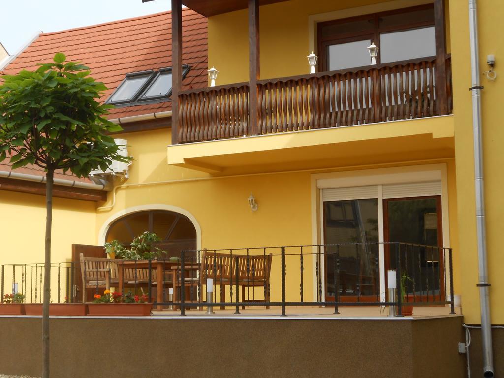 Diófa Vendégház Eger Exterior foto